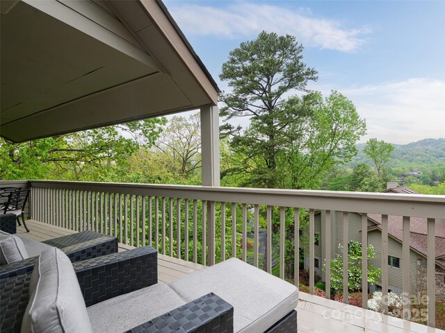 1901 Timber Trl, Asheville, NC 28804 - photo 20
