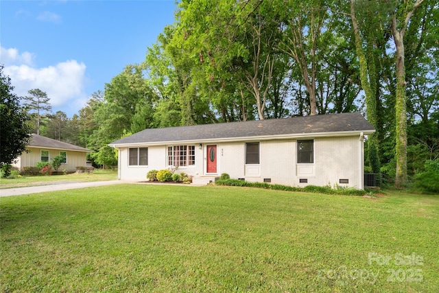 single story home featuring crawl space, central AC unit, entry steps, and a front lawn