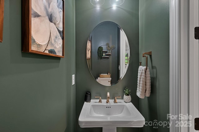 7730 Burning Ridge Dr, Stanley, NC 28164 - bathroom featuring a sink