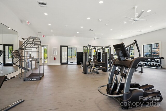 workout area featuring recessed lighting, ceiling fan, visible vents, and baseboards