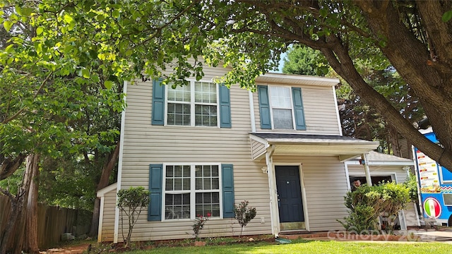 8524 Stoneman Pl, Charlotte, NC 28217 - traditional-style house with fence