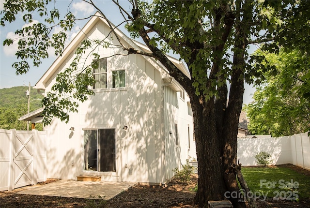 7 Mountain View Ave, Black Mountain, NC 28711 - rear view of house featuring a fenced backyard