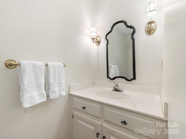 232 Perrin Pl, Charlotte, NC 28207 - bathroom featuring vanity