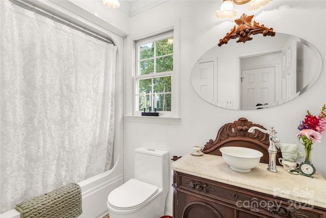 709 Weldon Ln, Salisbury, NC 28146 - full bathroom featuring toilet, shower / bath combo, and vanity