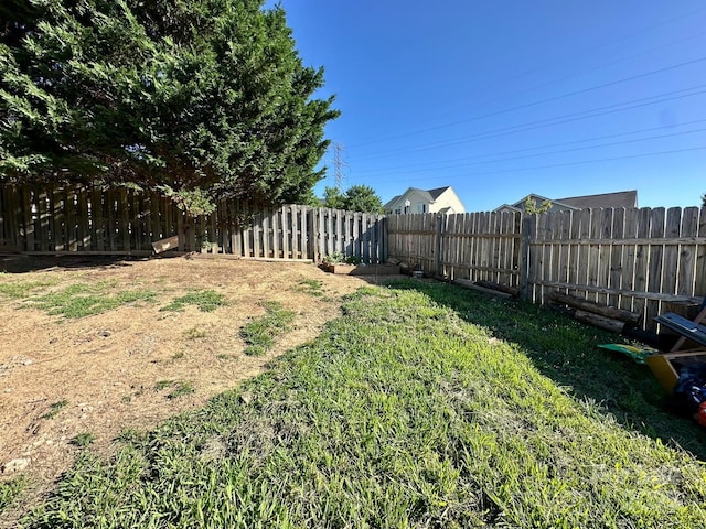 8551 Appledale Dr, Charlotte, NC 28262 - view of yard