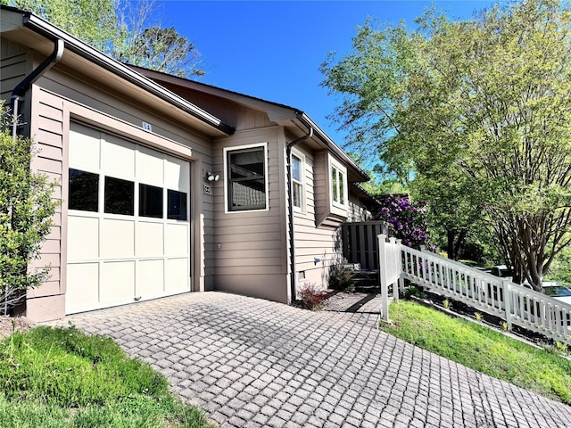 5A Hedgerose Ct, Asheville, NC 28805 - view of side of property with decorative driveway