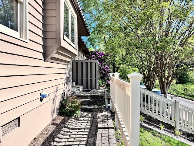5A Hedgerose Ct, Asheville, NC 28805 - view of side of property