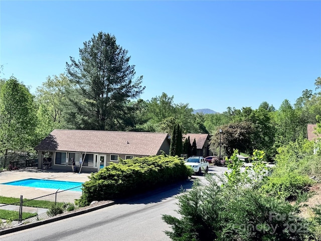 5A Hedgerose Ct, Asheville, NC 28805 - pool featuring fence