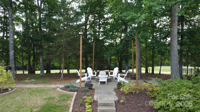 10944 Persimmon Creek Dr, Mint Hill, NC 28227 - view of home's community with fence