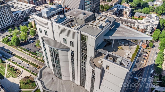 bird's eye view featuring a view of city