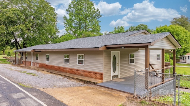 281 Glenwood Dr, Marion, NC 28752 - photo 1
