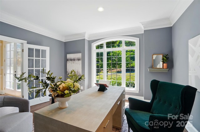 sitting room with crown molding, recessed lighting, and wood finished floors