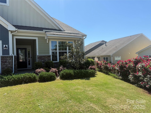 309 Kentmere Ln, Clover, SC 29710 - view of yard
