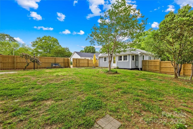 1104 Venus St, Kannapolis, NC 28083 - view of yard