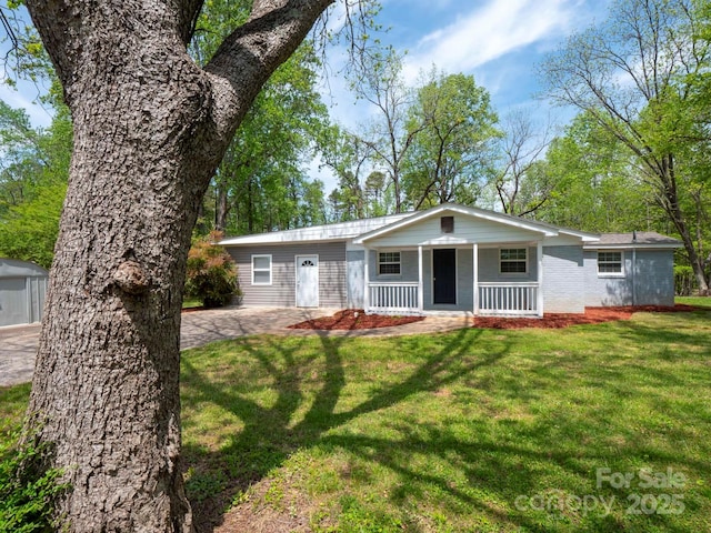 105 Strickland Ln, Bessemer City, NC 28016 - photo 1