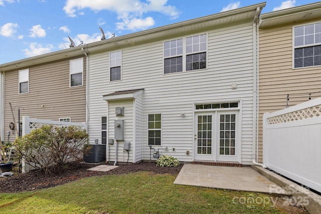 104 Clydesdale Ct, Matthews, NC 28104 - back of property featuring a patio area