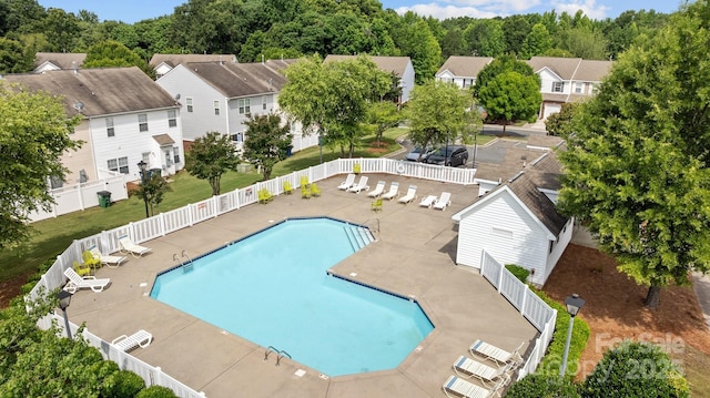 104 Clydesdale Ct, Matthews, NC 28104 - community pool featuring a patio and a residential view