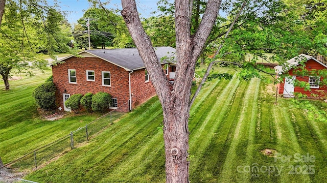 326 N Greenbriar Rd, Statesville, NC 28625 - view of yard with fence