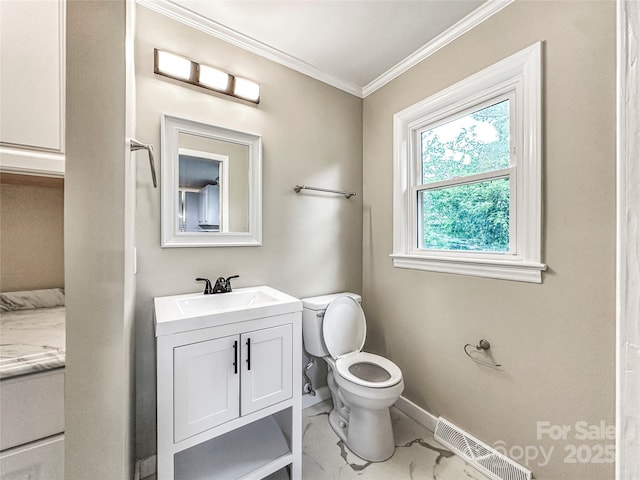 326 N Greenbriar Rd, Statesville, NC 28625 - bathroom with crown molding, vanity, baseboards, and visible vents