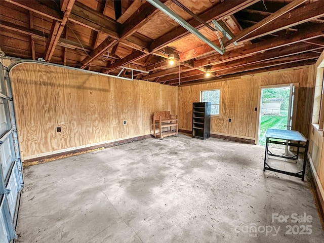 326 N Greenbriar Rd, Statesville, NC 28625 - view of garage