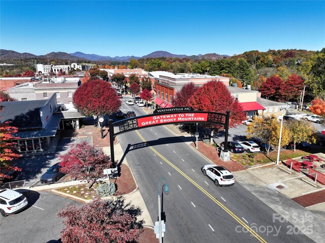 9999 Cavalier Dr, Waynesville, NC 28786