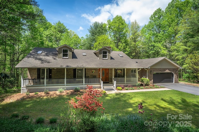 331 Thomas Rd, Hendersonville, NC 28739 - photo 1