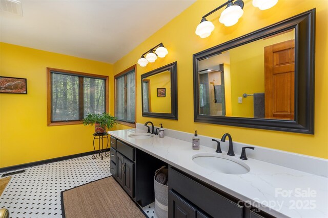331 Thomas Rd, Hendersonville, NC 28739 - photo 25