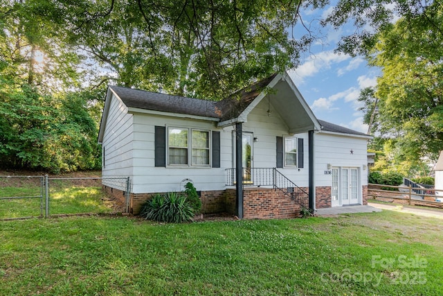 1108 Old Dallas Hwy, Dallas, NC 28034 - single story home with fence, a gate, french doors, and a front yard