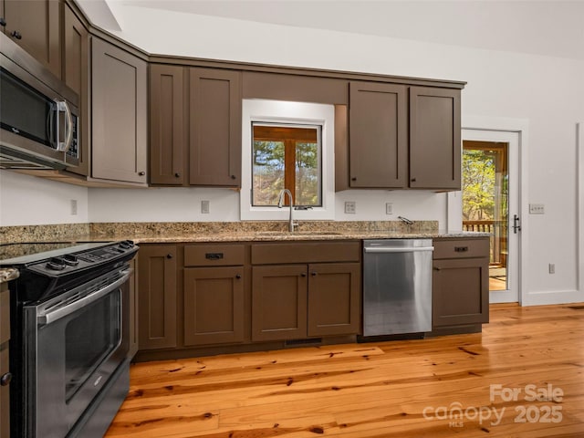 224 Corsica Ln, Saluda, NC 28773 - photo 13