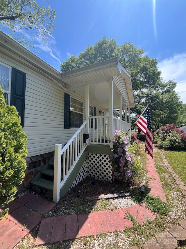 515 Willow St, Lincolnton, NC 28092 - view of home's exterior with stairs and a porch