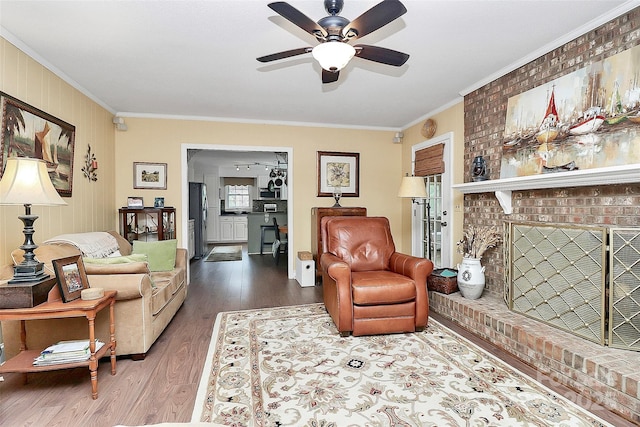 10209 Thomas Payne Cir, Charlotte, NC 28277 - living area with ornamental molding, ceiling fan, and wood finished floors