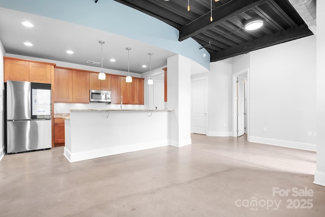 kitchen with stainless steel appliances, concrete floors, baseboards, recessed lighting, and pendant lighting