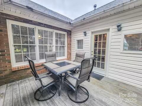 6231 Kentwood Dr, Kannapolis, NC 28081 - deck with outdoor dining space