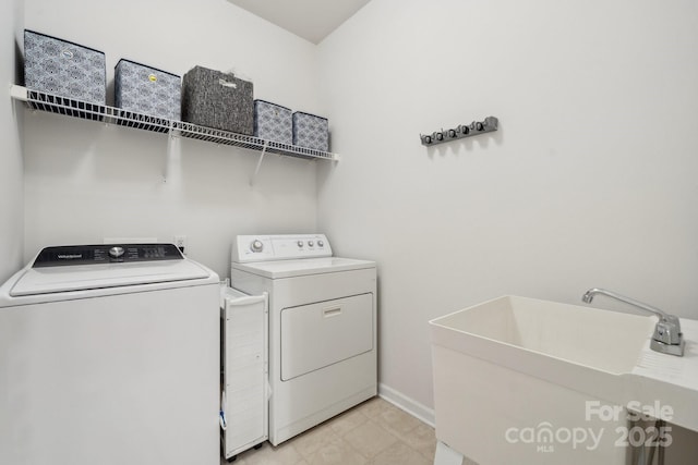 109 Braxton Gate Ct, Mount Holly, NC 28120 - washroom with separate washer and dryer and baseboards