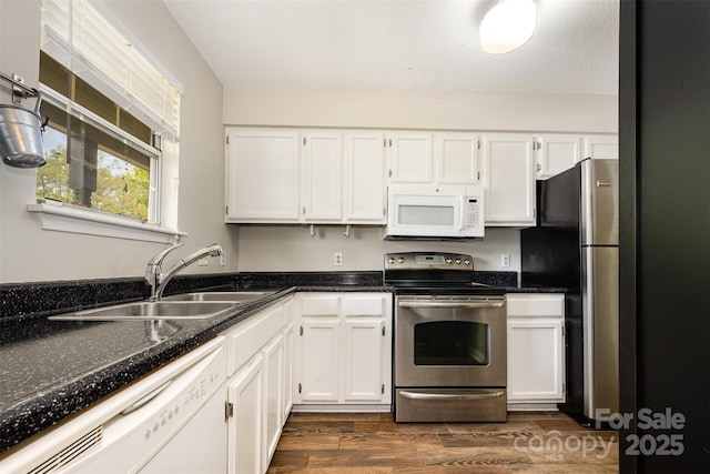 3131 Heathstead Pl, Charlotte, NC 28210 - photo 15