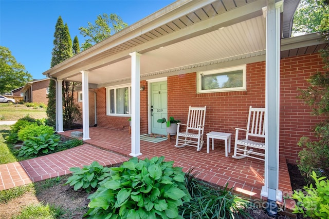 view of patio / terrace with covered porch