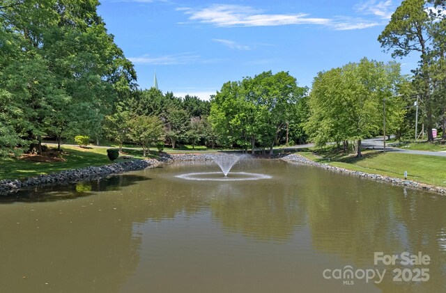 5915 Mamolake Rd, Charlotte, NC 28270