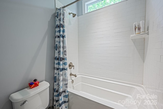 full bathroom with toilet and shower / tub combo with curtain