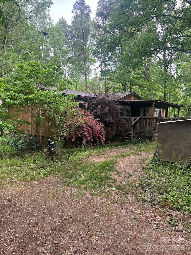 208 James Dr, Cleveland, NC 27013 - view of yard