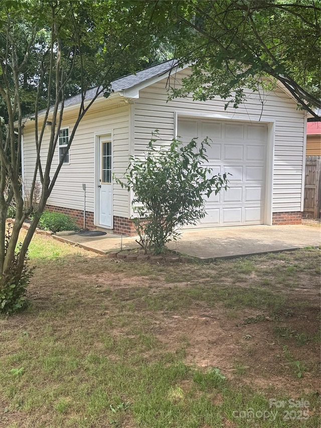 165 Graceland Pl, Salisbury, NC 28146 - back of house featuring an outbuilding