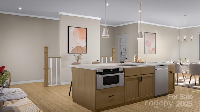 kitchen featuring ornamental molding, a kitchen island with sink, light wood-type flooring, a sink, and stainless steel appliances