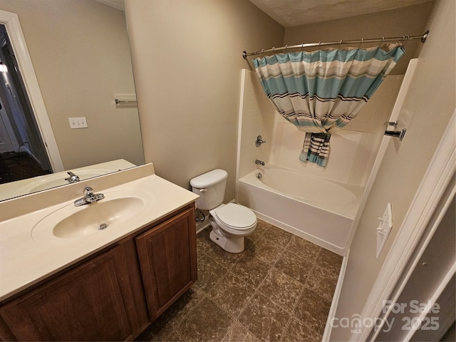 full bathroom featuring vanity, shower / bathtub combination with curtain, and toilet