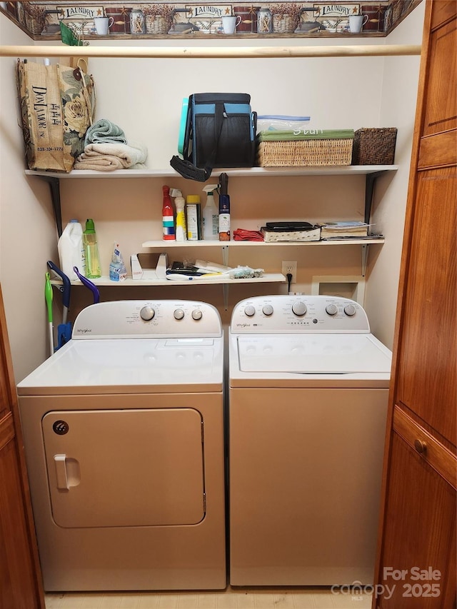 107 Buckner Dr, Roan Mountain, TN 37687 - clothes washing area with laundry area and washer and dryer