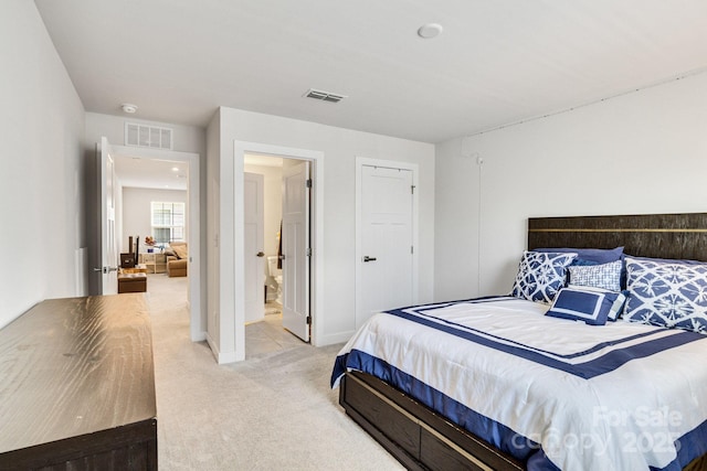 5112 Larewood Dr, Charlotte, NC 28215 - carpeted bedroom with visible vents and baseboards