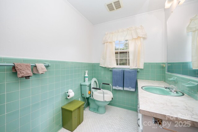 812 Clinton Ave, Lancaster, SC 29720 - photo 14