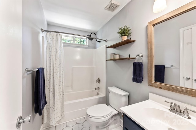 full bathroom featuring toilet, shower / tub combo, and vanity
