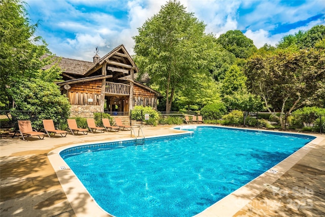 197 Gardenside Rd, Mars Hill, NC 28754 - community pool featuring fence and a patio area