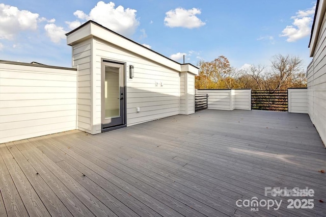 842 Van Every St, Charlotte, NC 28205 - view of wooden terrace