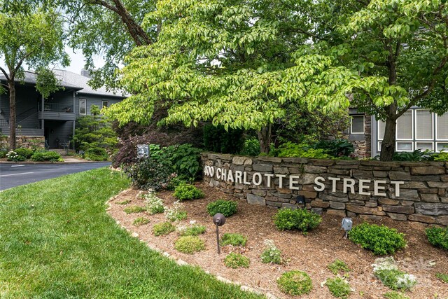 400 Charlotte St Unit 402, Asheville, NC 28801 - photo 3