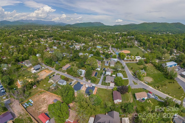 bird's eye view featuring a residential view and a mountain view